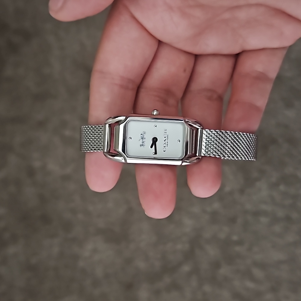 Coach Watch, Brand New